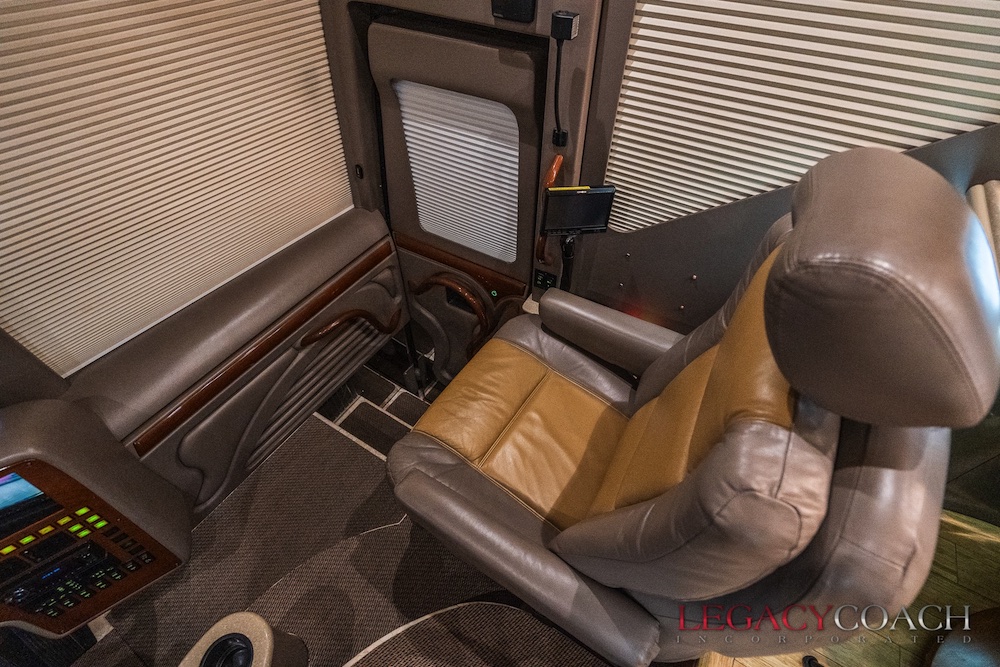 2008 Prevost Marathon H3-45 For Sale