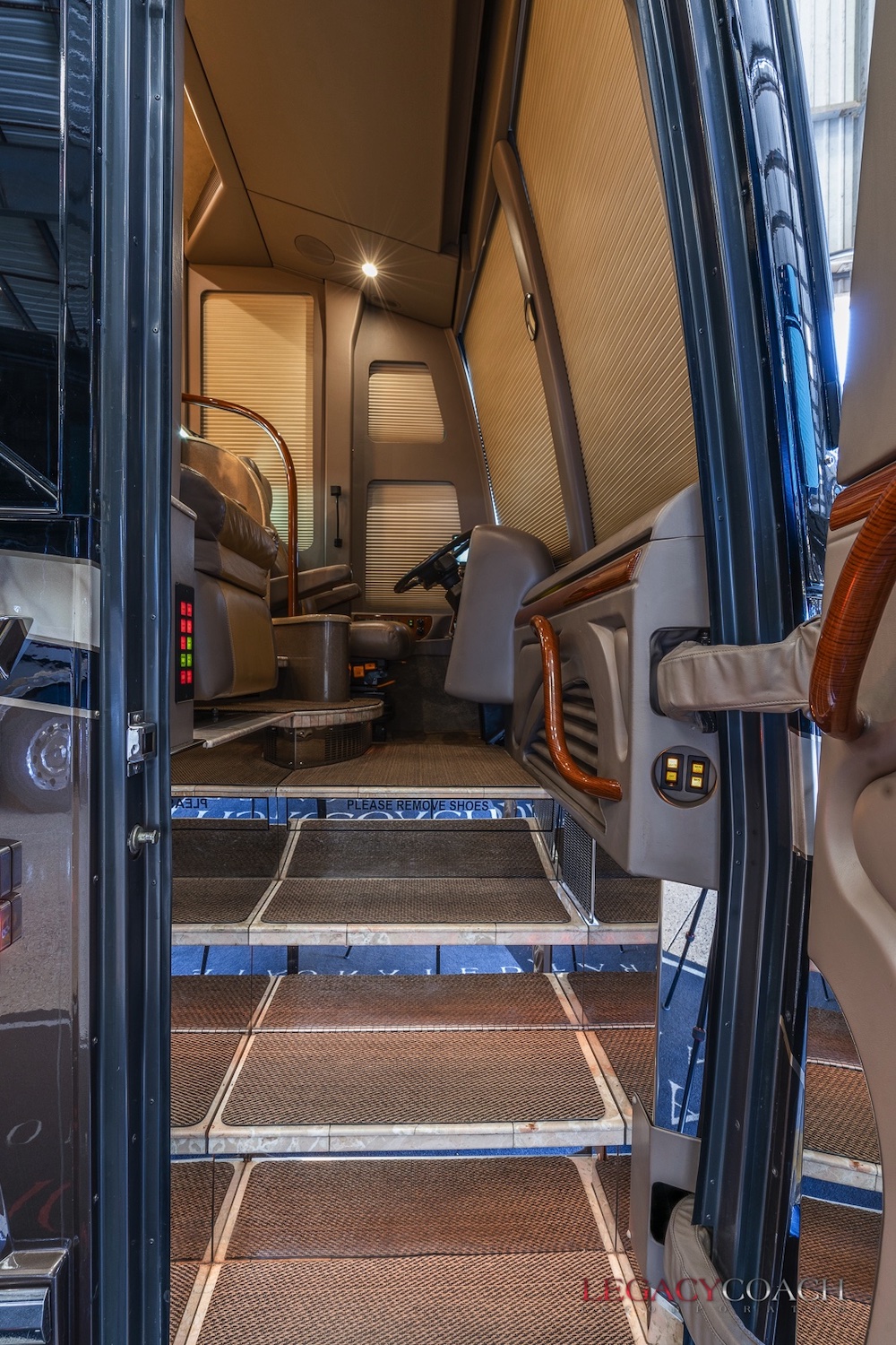 2008 Prevost Marathon H3-45 For Sale