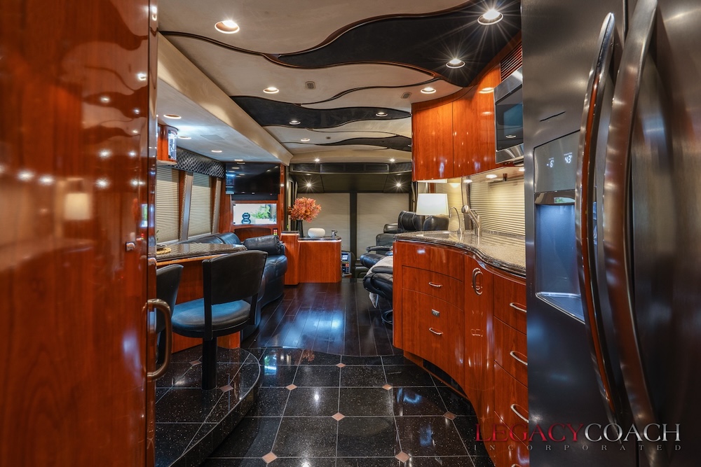 2008 Prevost Marathon H3-45 For Sale