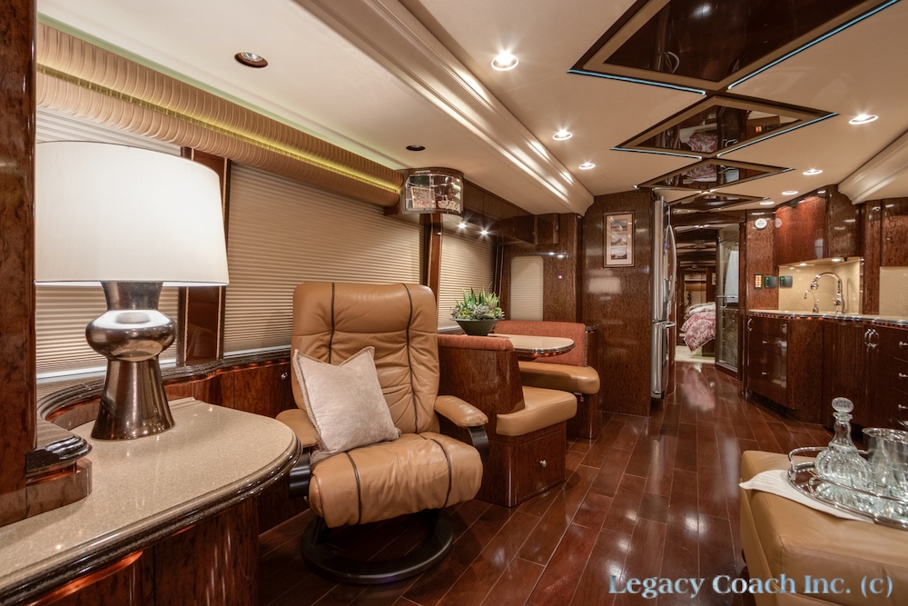 2008 Prevost Marathon H3-45 For Sale