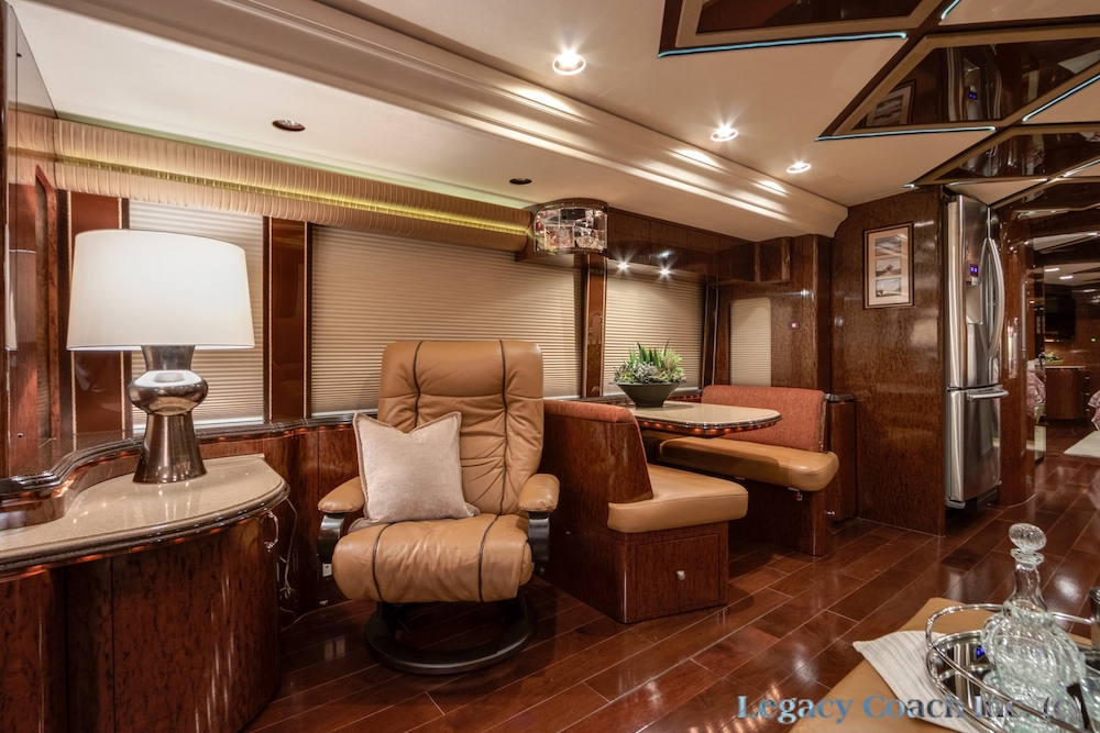 2008 Prevost Marathon H3-45 For Sale