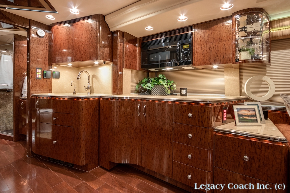 2008 Prevost Marathon H3-45 For Sale