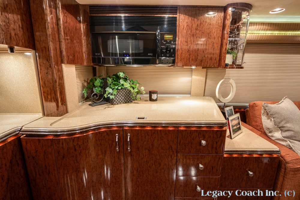 2008 Prevost Marathon H3-45 For Sale