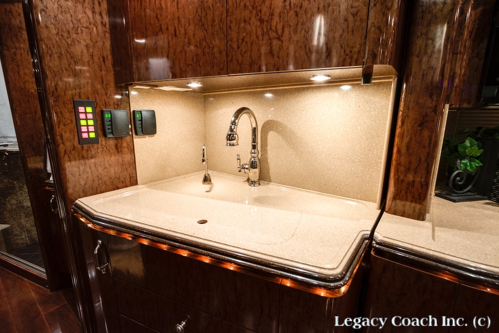 2008 Prevost Marathon H3-45 For Sale