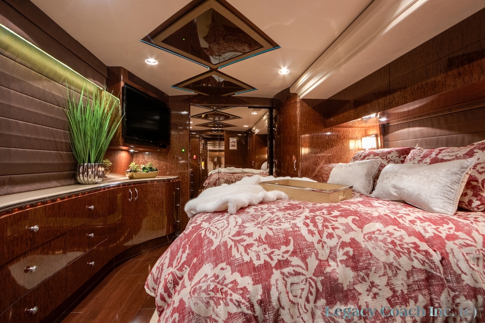 2008 Prevost Marathon H3-45 For Sale