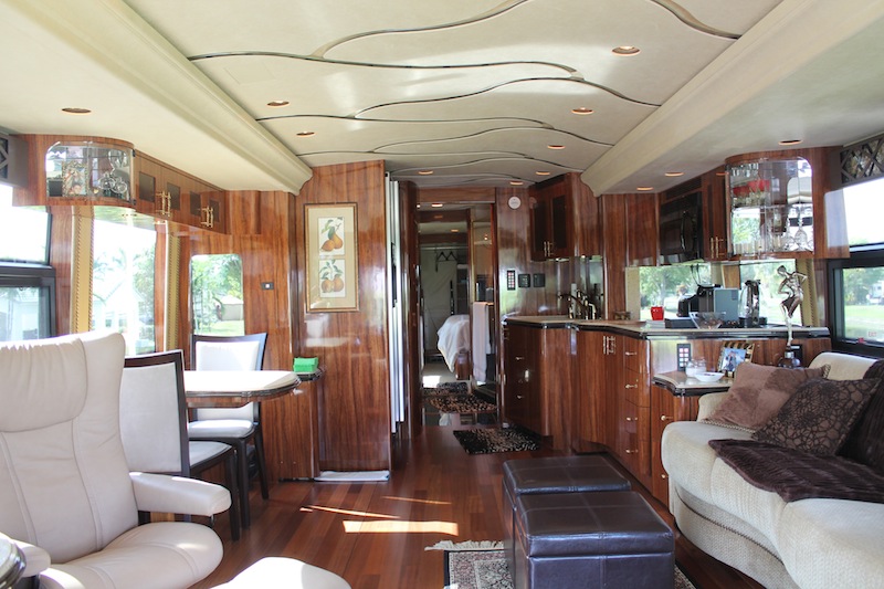 2008 Prevost Marathon H3-45 For Sale