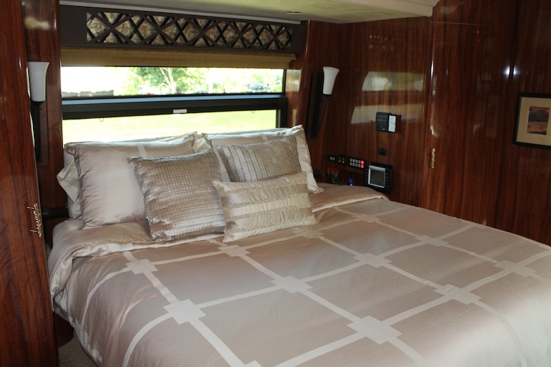 2008 Prevost Marathon H3-45 For Sale
