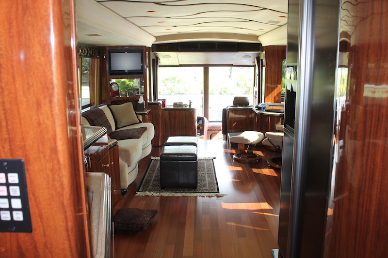 2008 Prevost Marathon H3-45 For Sale