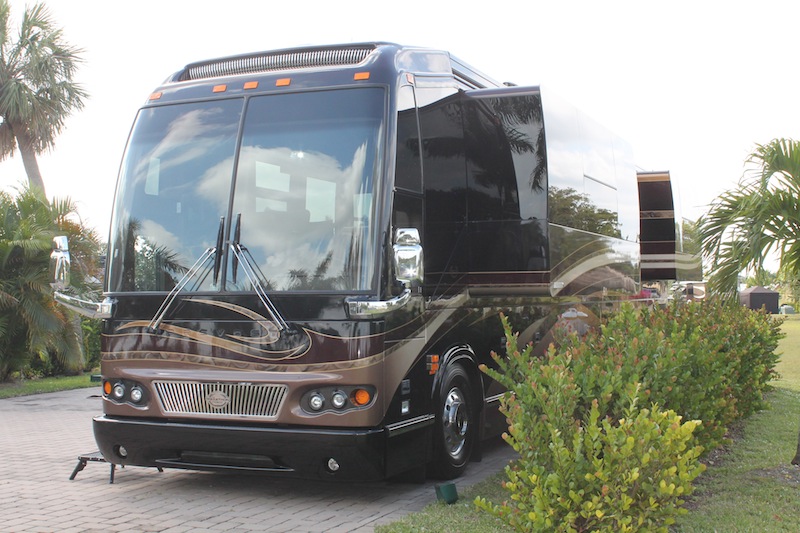 2008 Prevost Marathon H3-45 For Sale