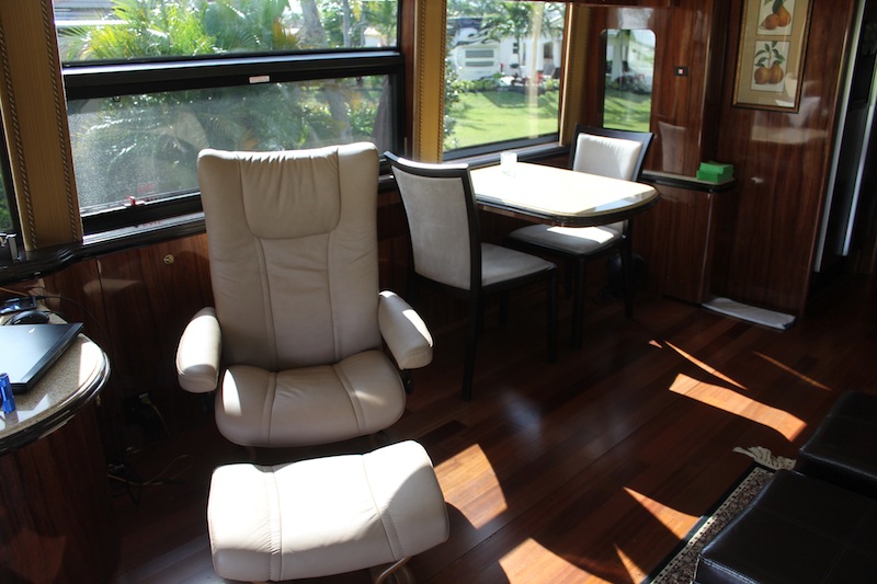 2008 Prevost Marathon H3-45 For Sale