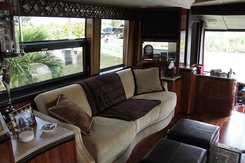 2008 Prevost Marathon H3-45 For Sale