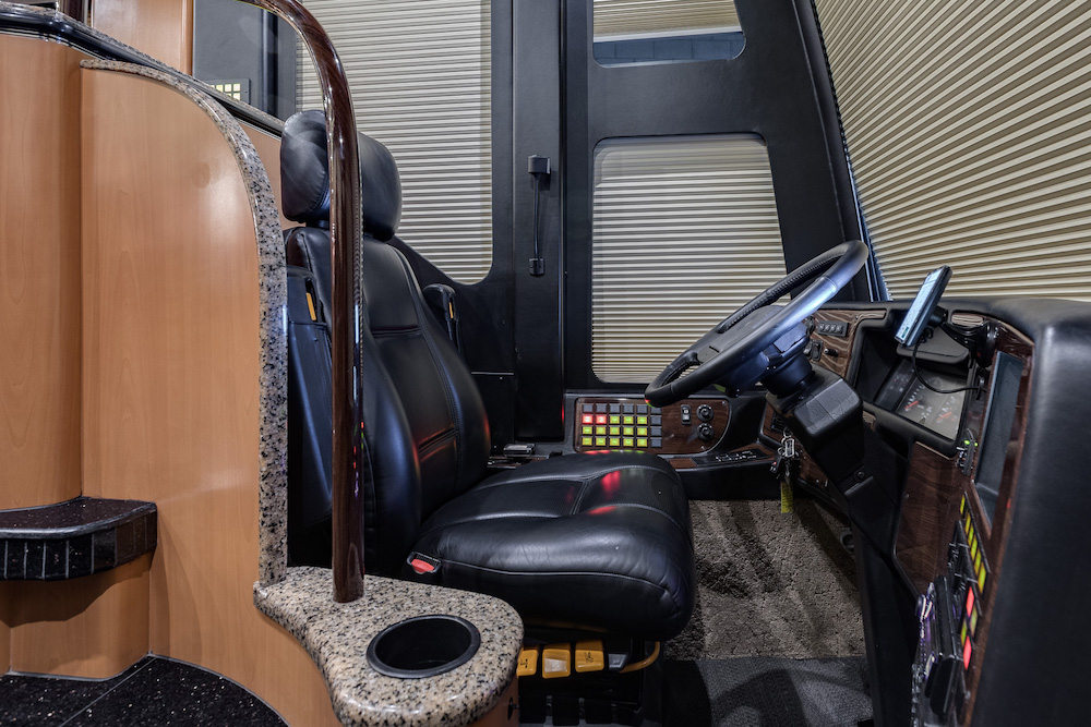 2008 Prevost Marathon H3-45 For Sale