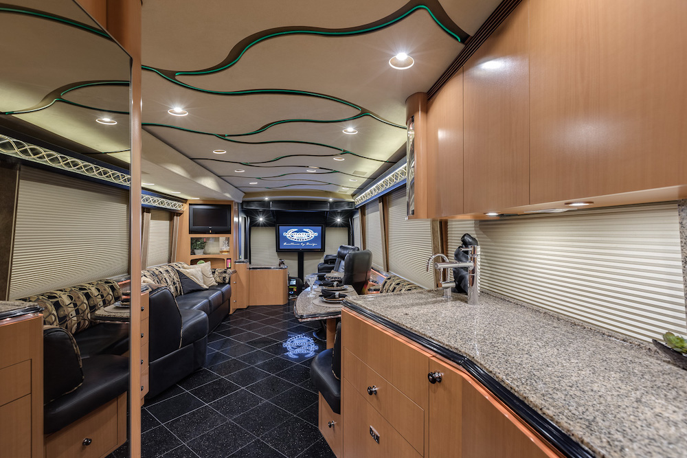 2008 Prevost Marathon H3-45 For Sale