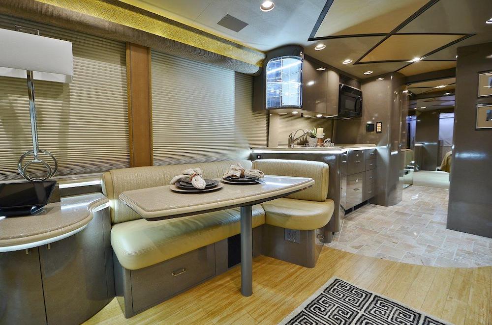 2008 Prevost Marathon H3-45 For Sale