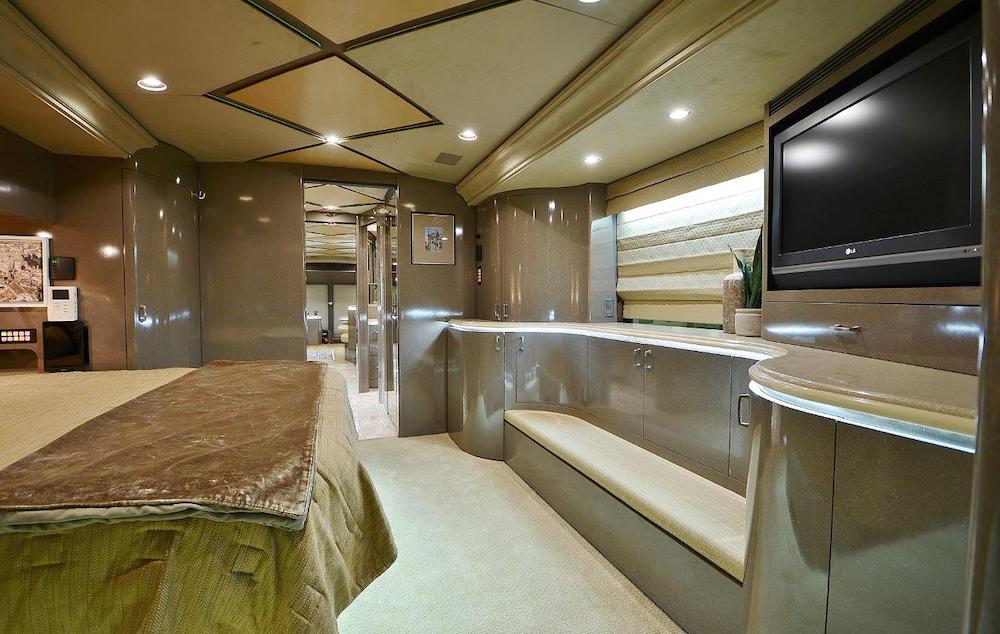 2008 Prevost Marathon H3-45 For Sale