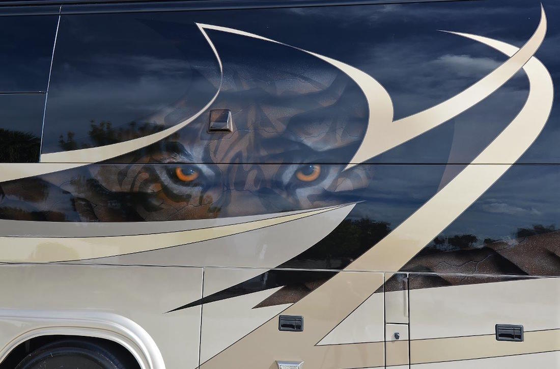 2008 Prevost Marathon H3-45 For Sale