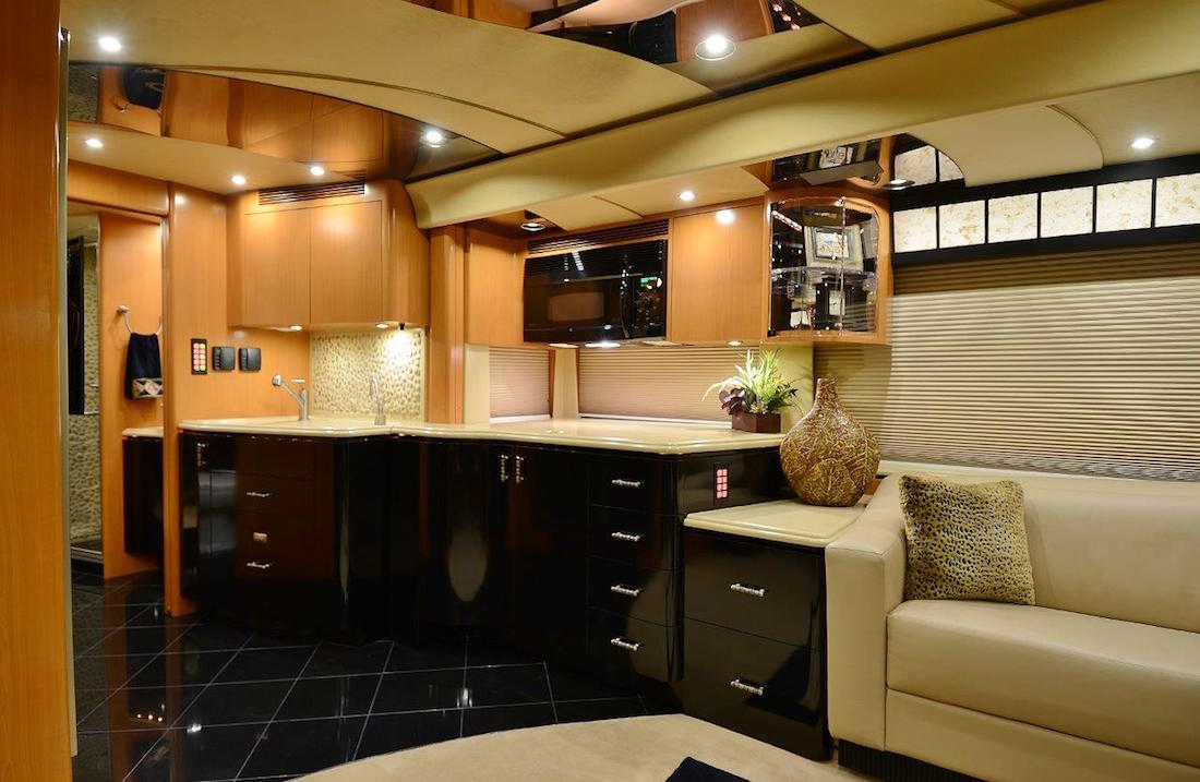 2008 Prevost Marathon H3-45 For Sale