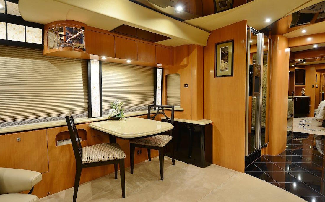 2008 Prevost Marathon H3-45 For Sale