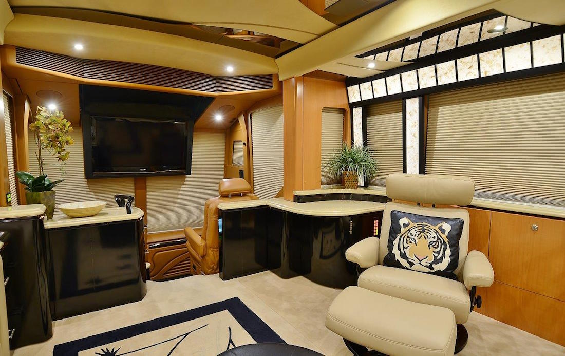 2008 Prevost Marathon H3-45 For Sale