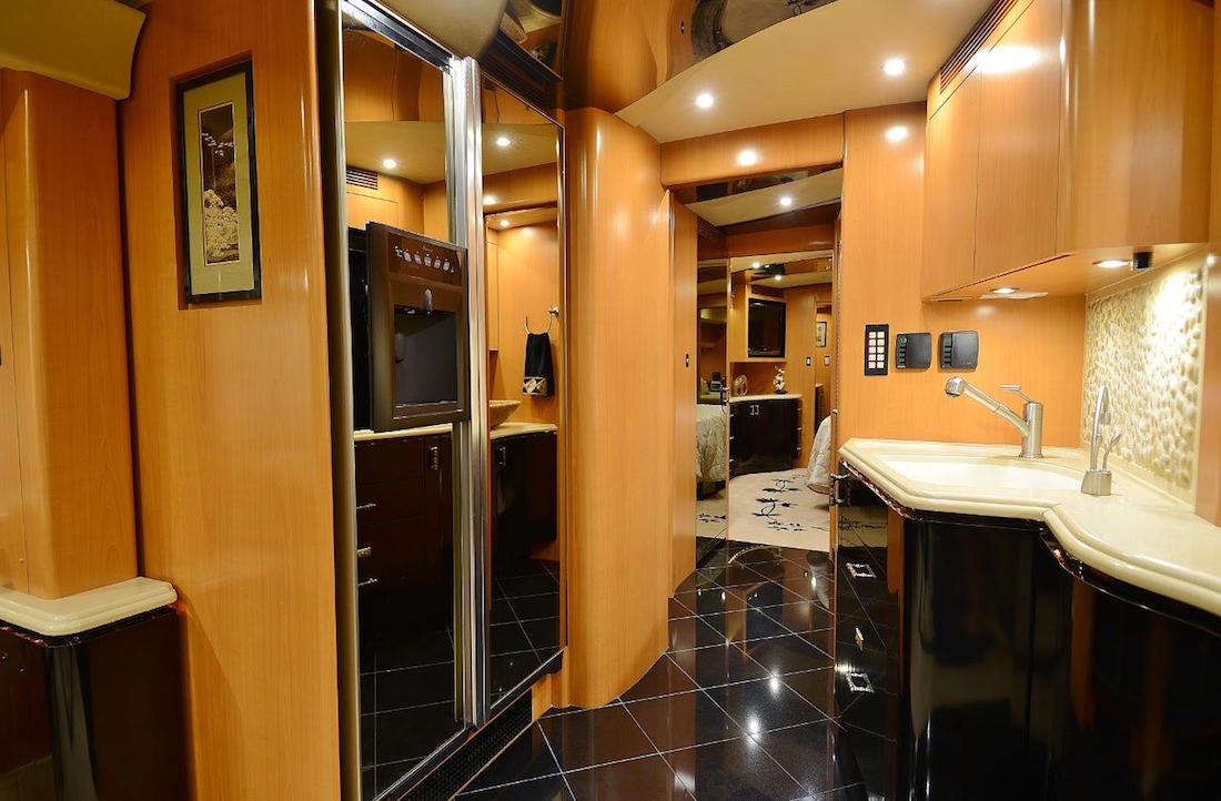 2008 Prevost Marathon H3-45 For Sale