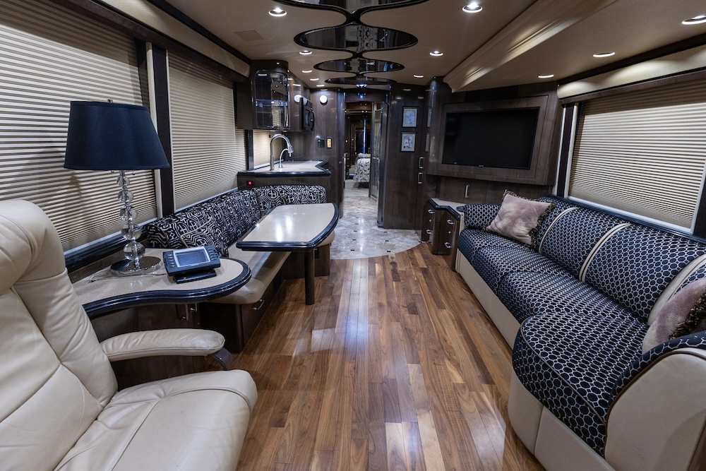 2008 Prevost Marathon H3-45 For Sale