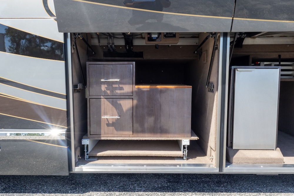 2008 Prevost Marathon H3-45 For Sale
