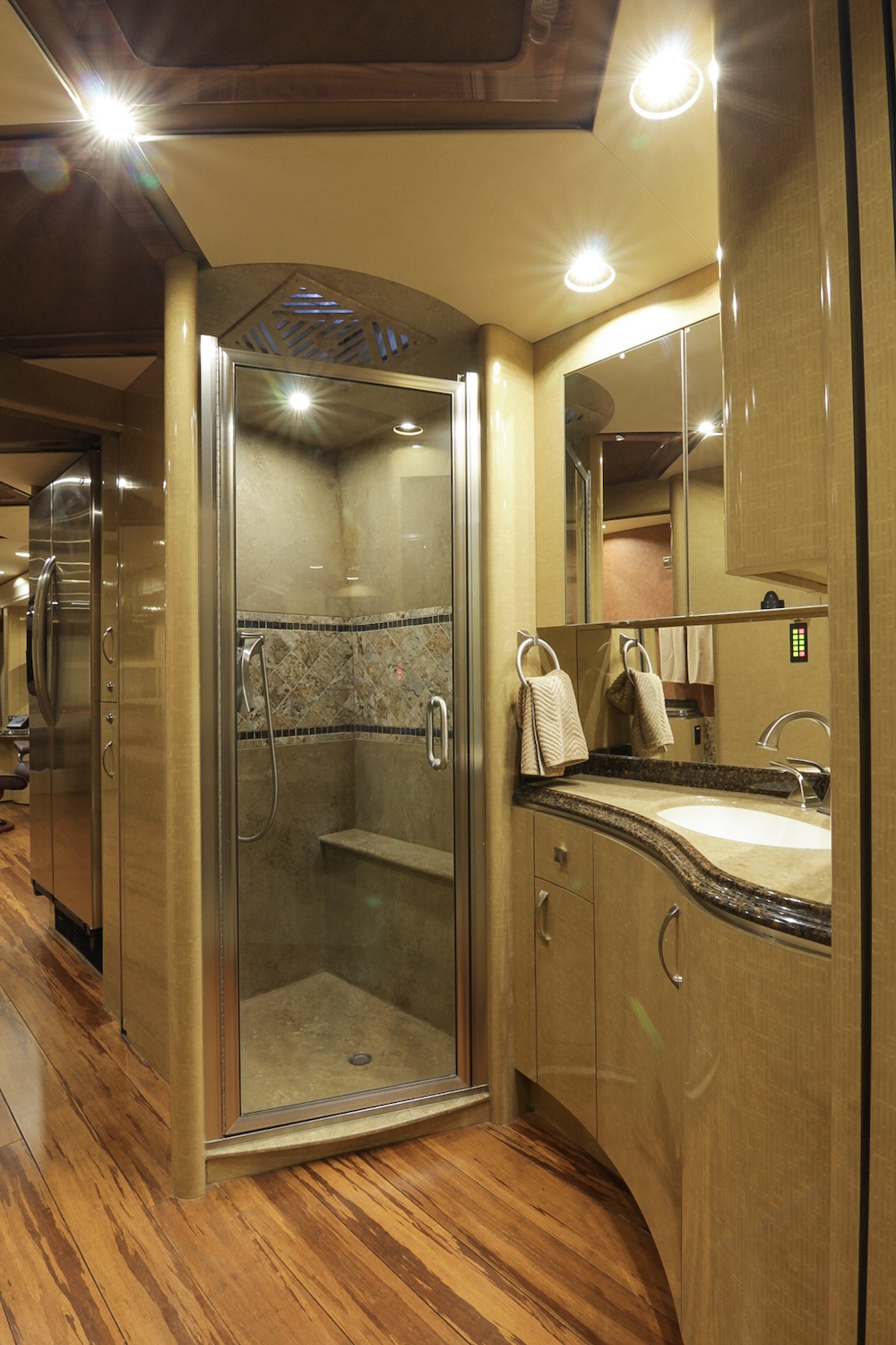 2008 Prevost Marathon H3-45 For Sale