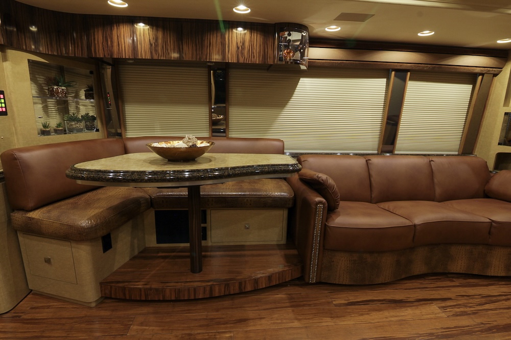 2008 Prevost Marathon H3-45 For Sale