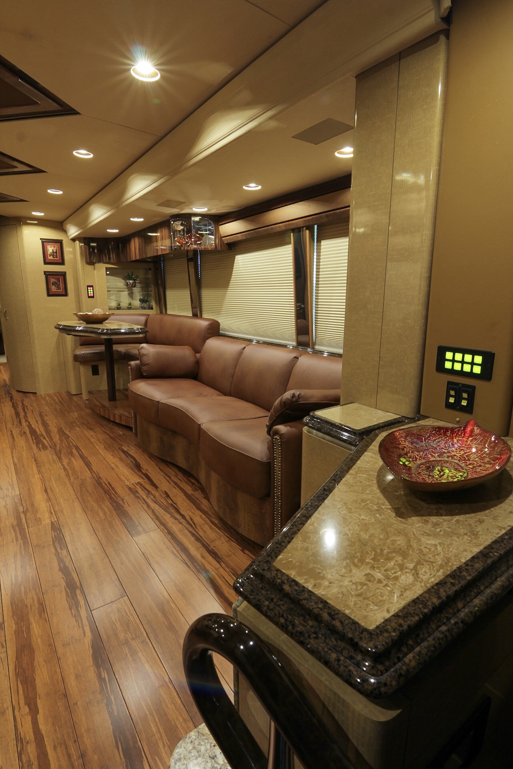 2008 Prevost Marathon H3-45 For Sale