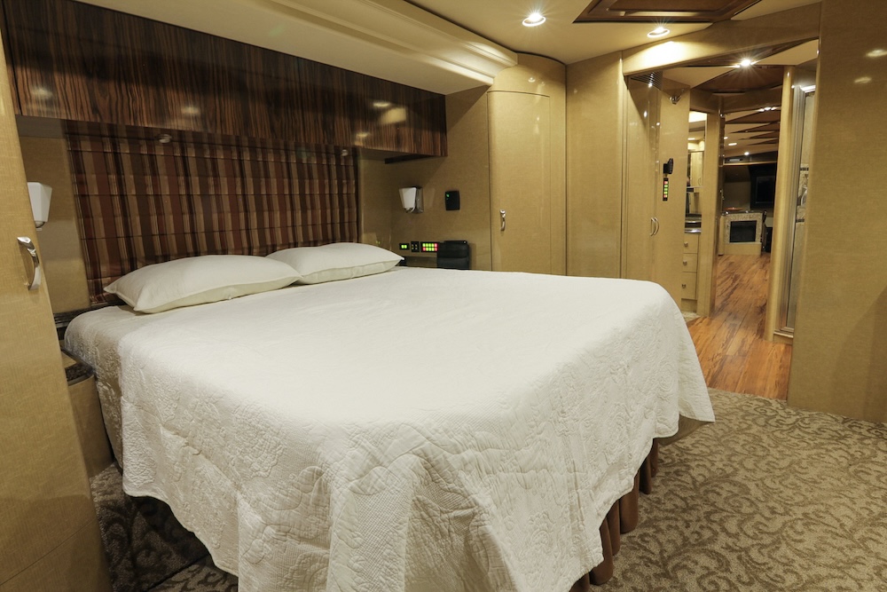 2008 Prevost Marathon H3-45 For Sale
