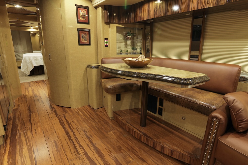 2008 Prevost Marathon H3-45 For Sale