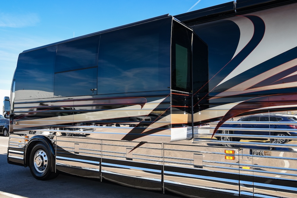 2008 Prevost Marathon XLII For Sale