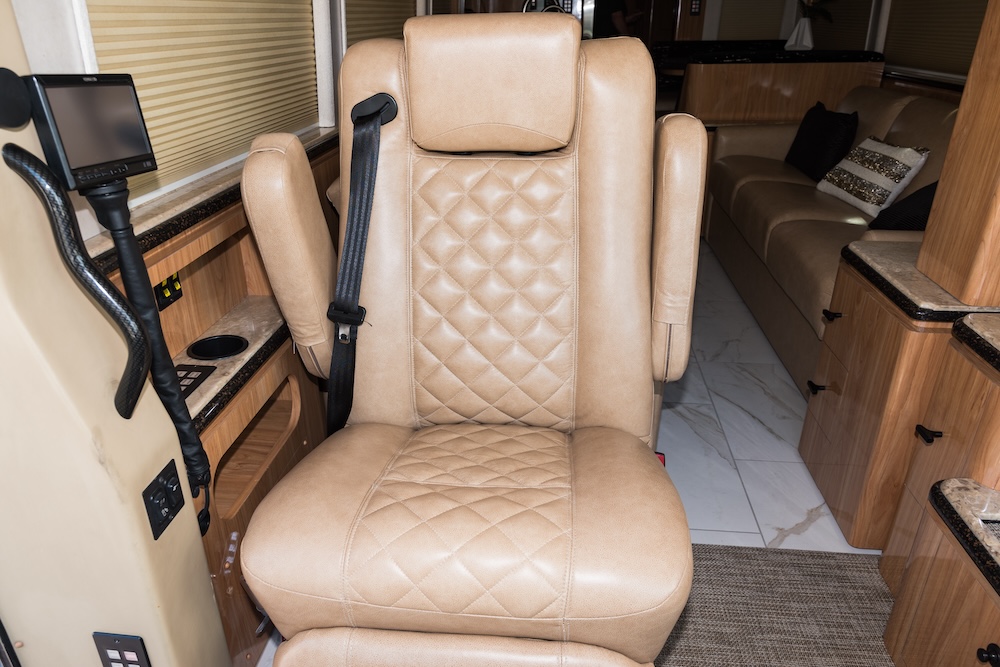 2008 Prevost Marathon XLII For Sale