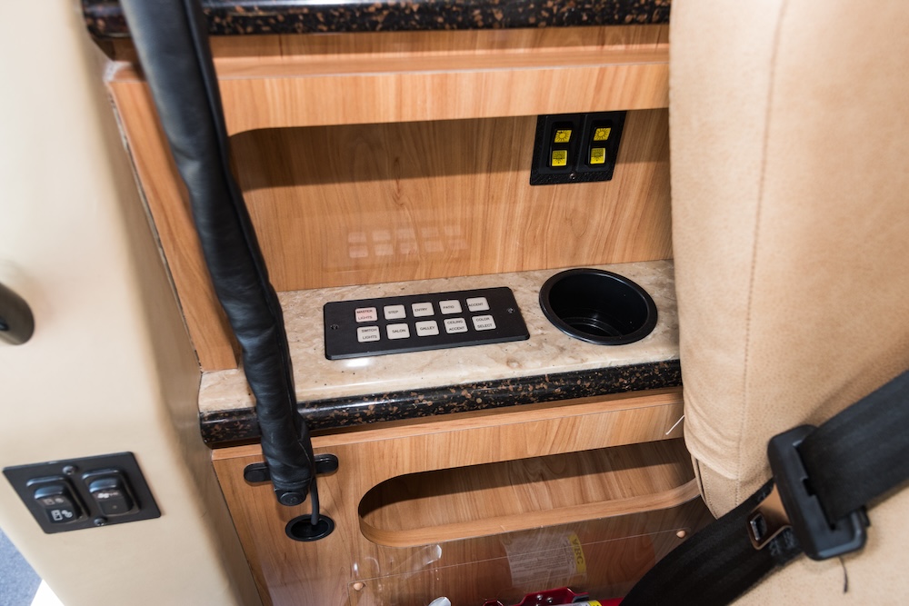 2008 Prevost Marathon XLII For Sale