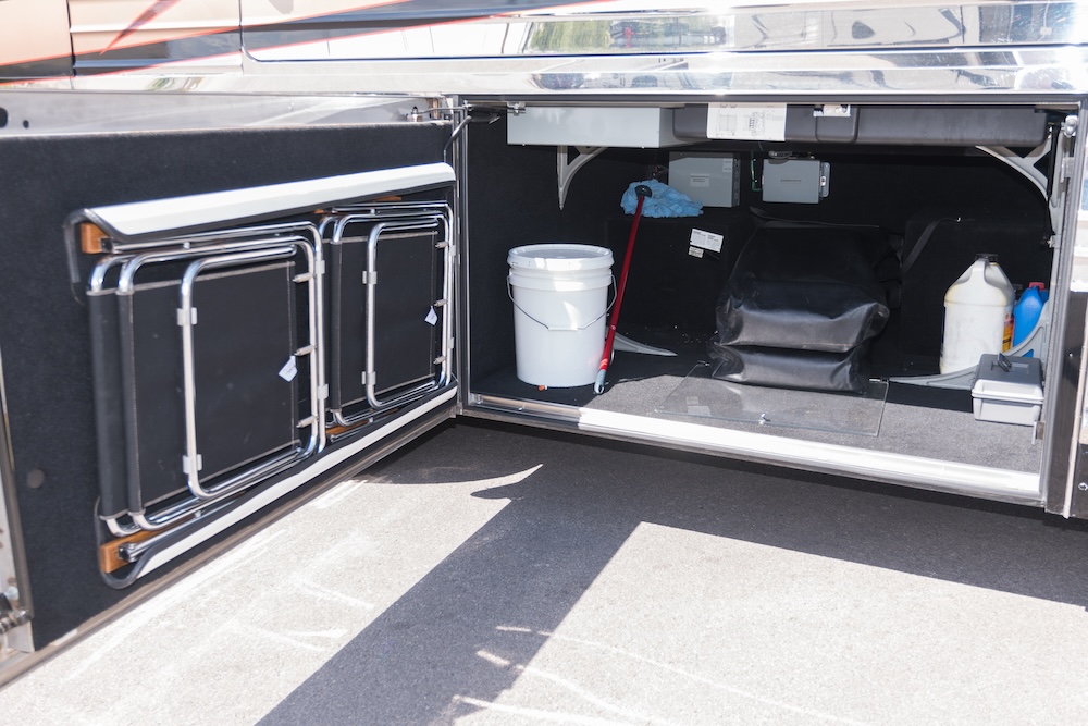 2008 Prevost Marathon XLII For Sale