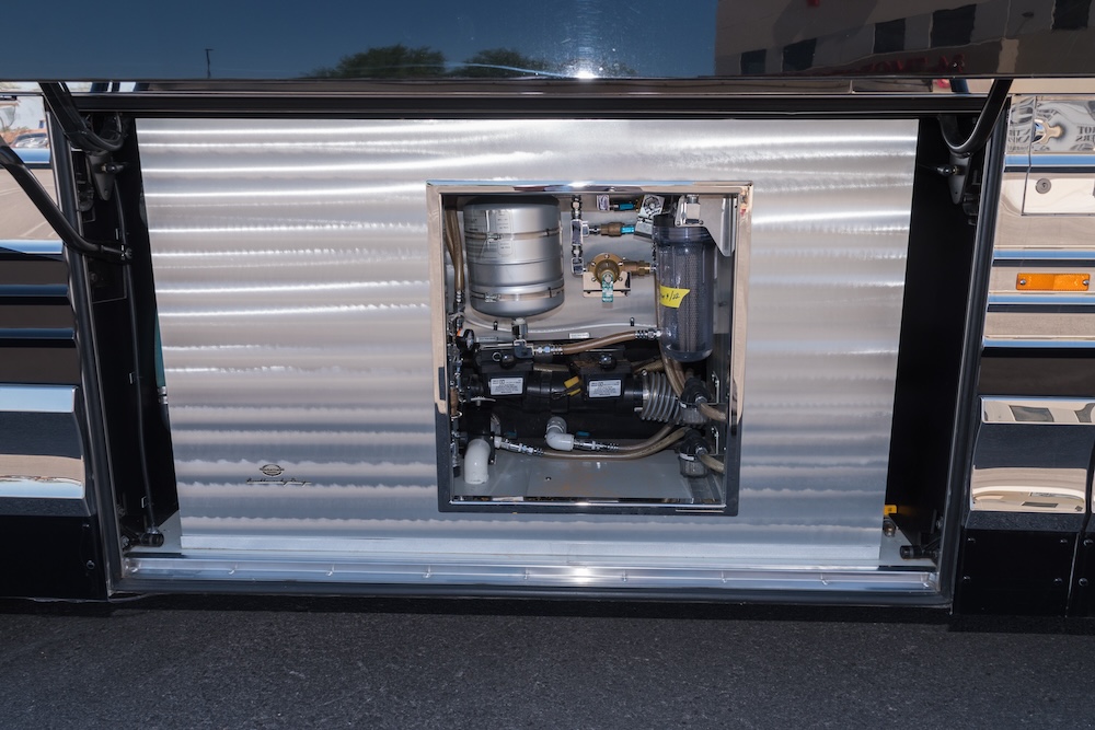 2008 Prevost Marathon XLII For Sale