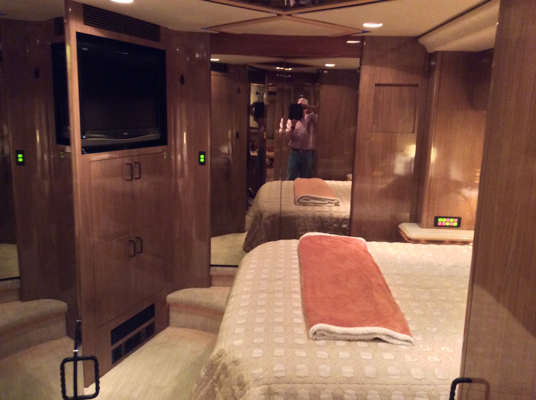 2008 Prevost Marathon XLII For Sale