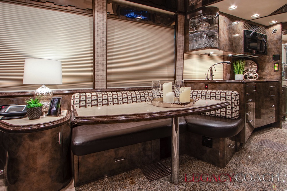 2008 Prevost Marathon XLII For Sale