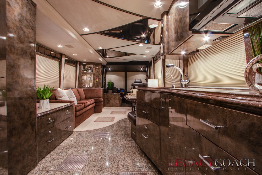 2008 Prevost Marathon XLII For Sale