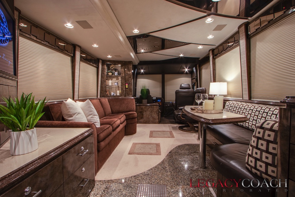 2008 Prevost Marathon XLII For Sale