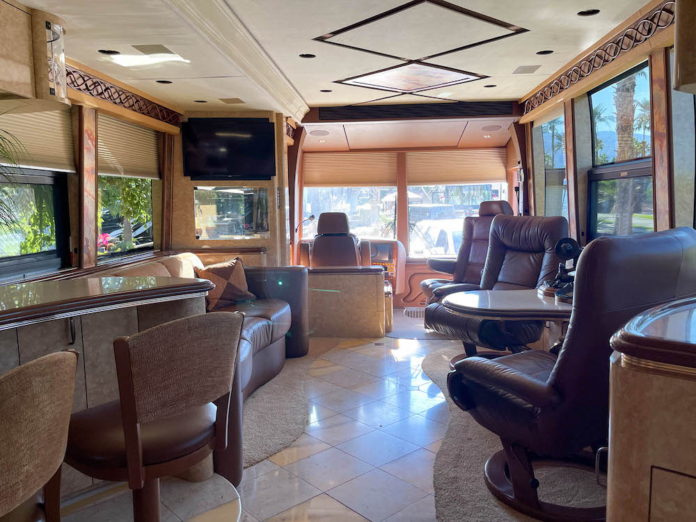 2008 Prevost Marathon XLII For Sale