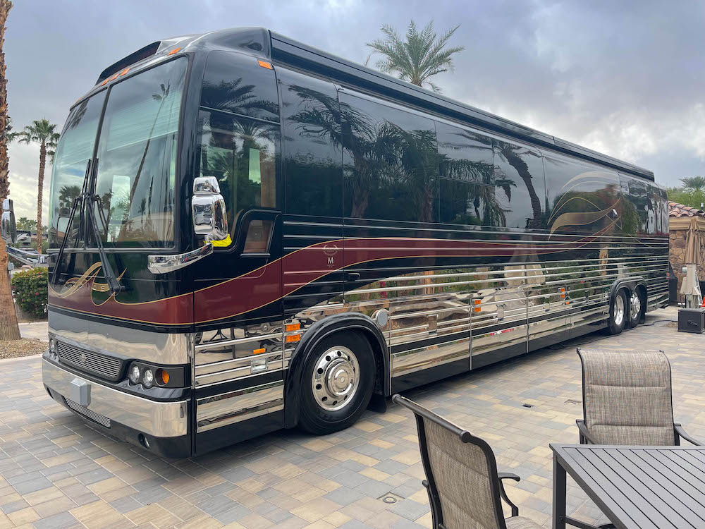 2008 Prevost Marathon XLII For Sale