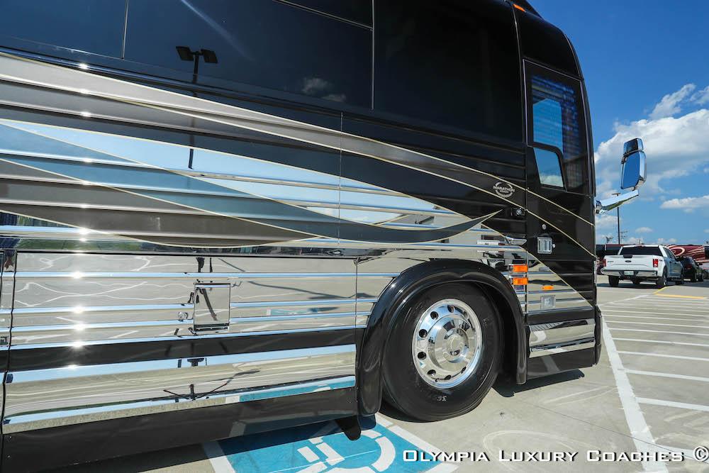 2008 Prevost Marathon XLII For Sale