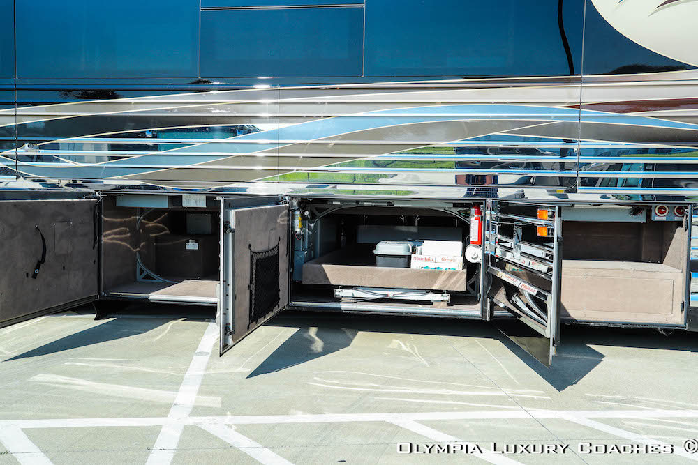 2008 Prevost Marathon XLII For Sale