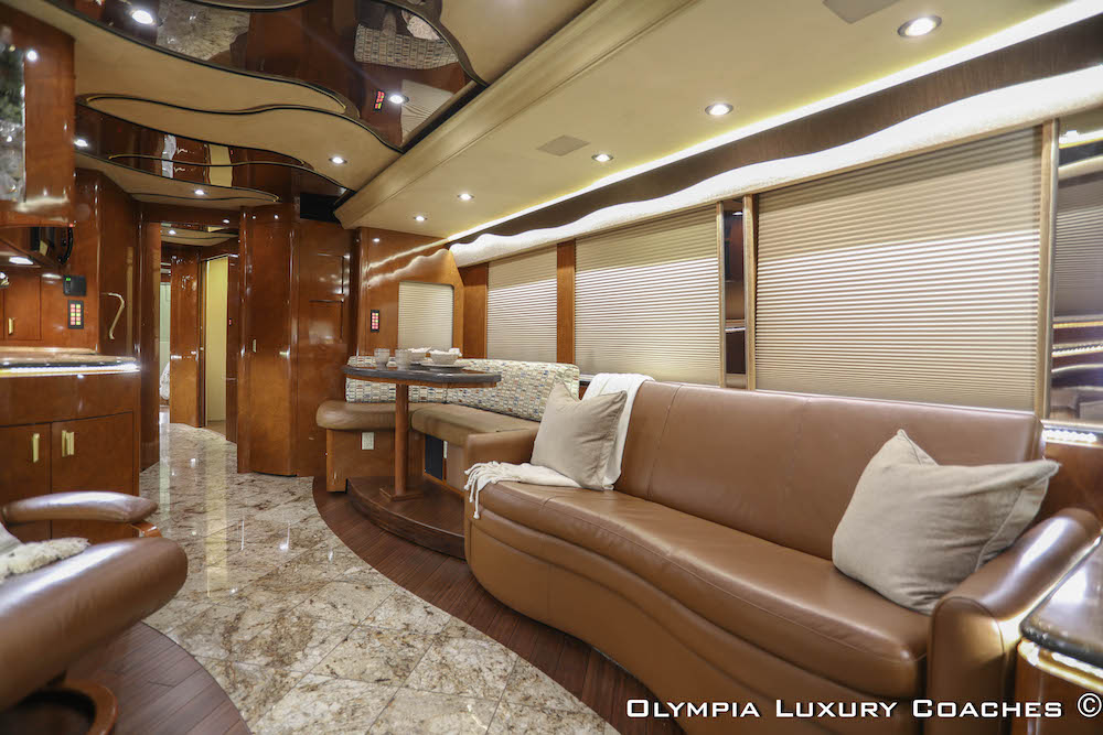 2008 Prevost Marathon XLII For Sale