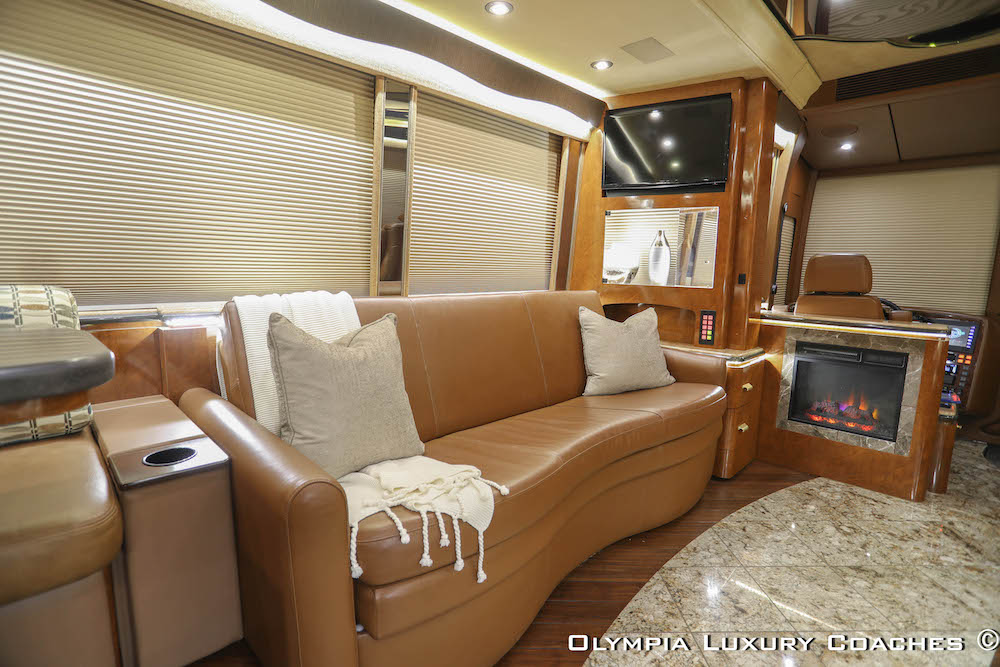 2008 Prevost Marathon XLII For Sale