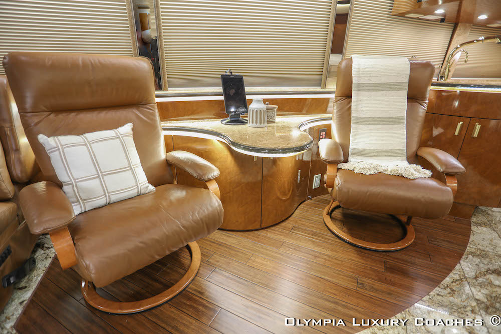 2008 Prevost Marathon XLII For Sale