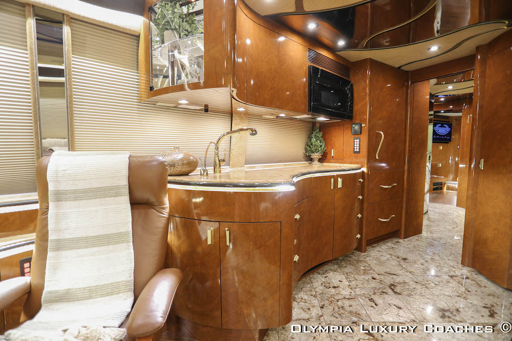 2008 Prevost Marathon XLII For Sale
