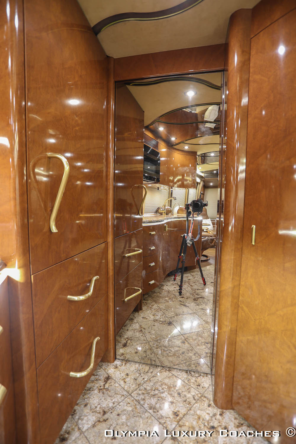 2008 Prevost Marathon XLII For Sale