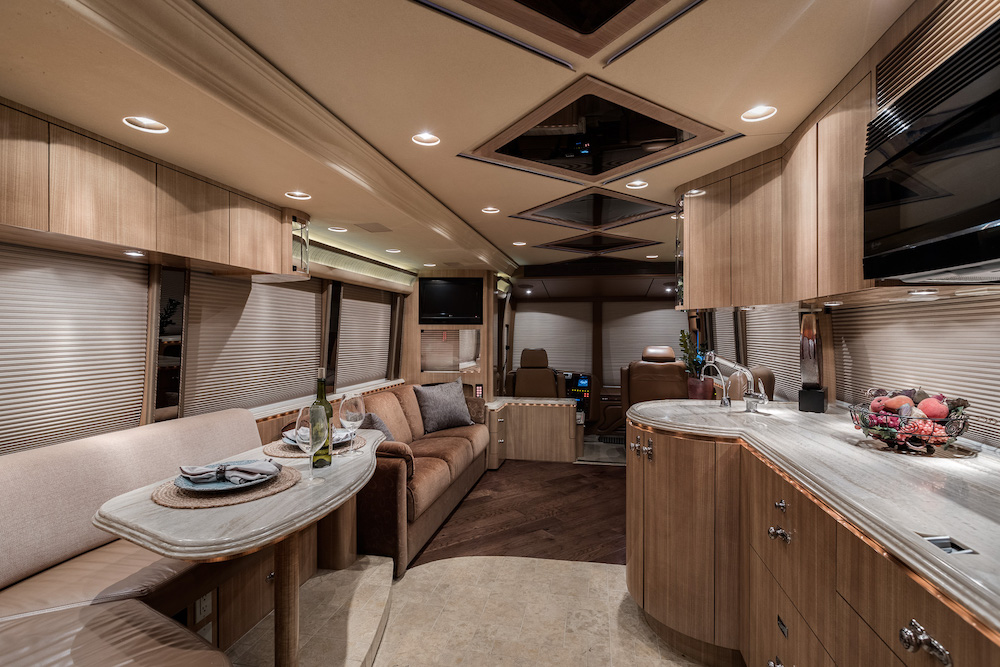 2008 Prevost Marathon XLII For Sale